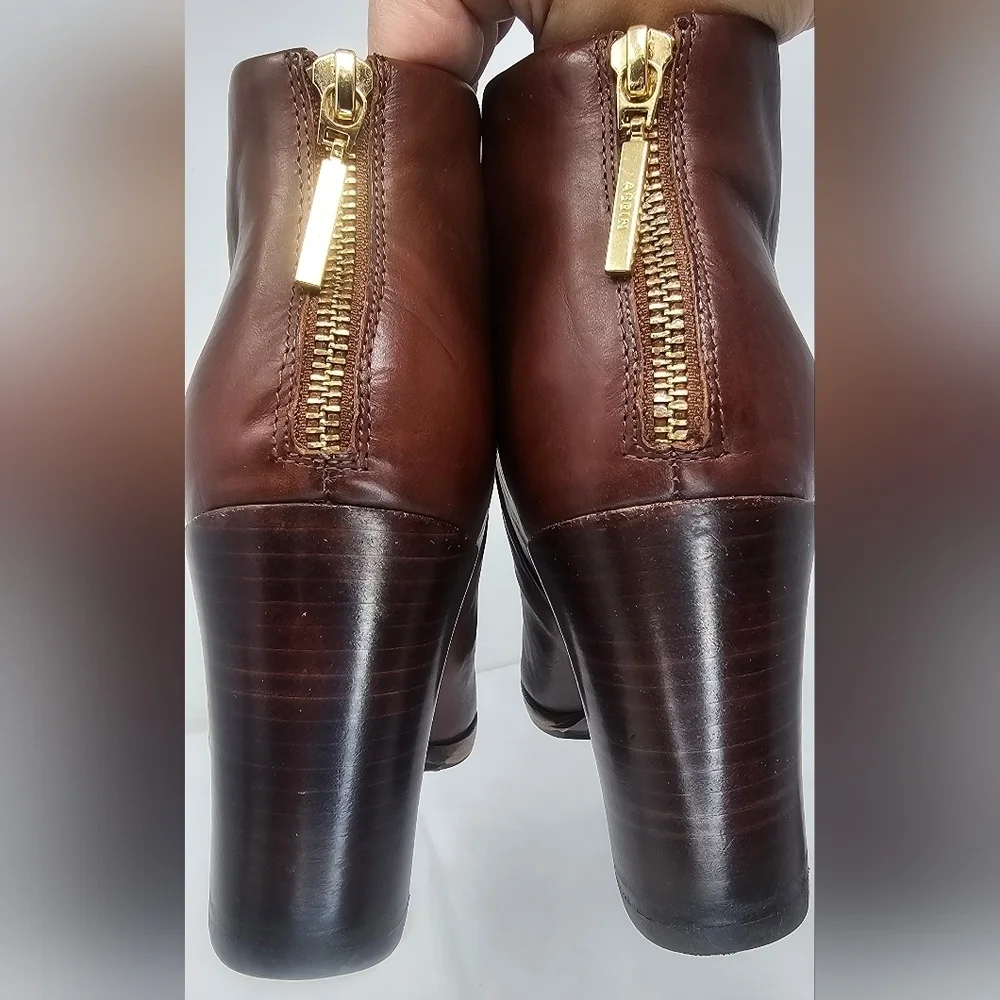 Aerin Women's Fuller Brown Leather Zip Up Ultra High Heel Ankle Boots Size 10M